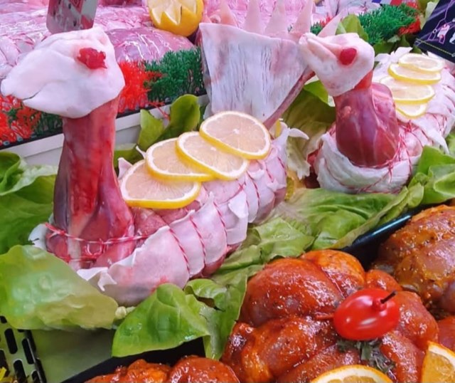Épaule d'agneau façon canard à Châteaudun — Boucherie Dounia